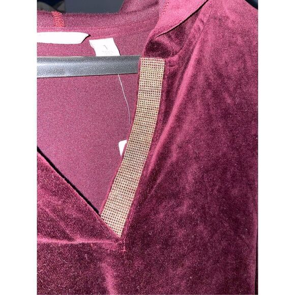 ZENERGY by CHICO’S NWT Velour Pullover Hoodie with Rhinestone and Zipper Embelli - Picture 6 of 6